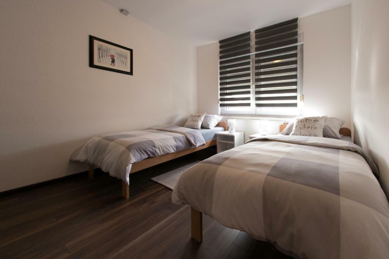 Apartman Maja Apartment Otočac Екстериор снимка